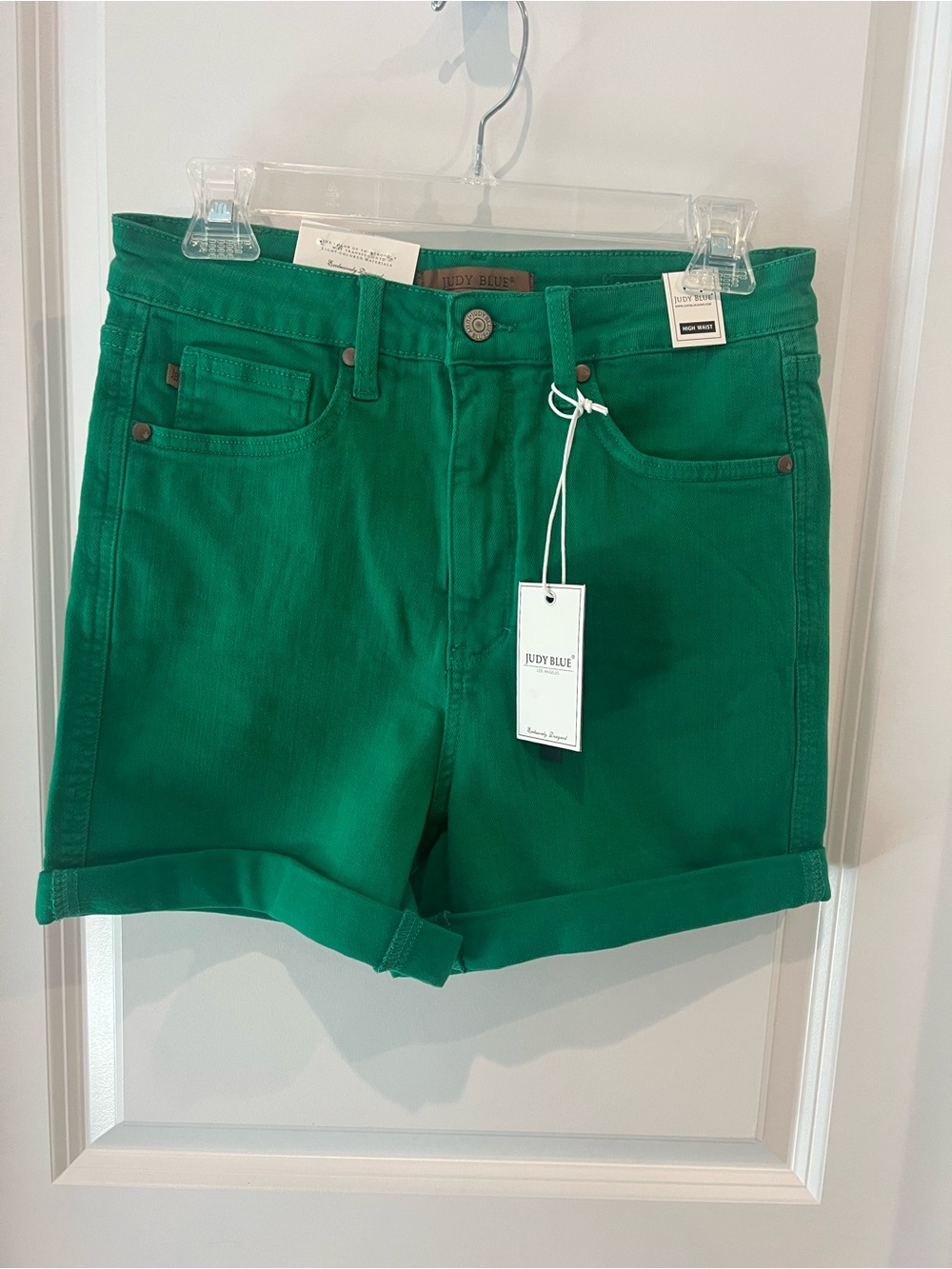 NWT Judy Blue Green Women’s Shorts Size Large